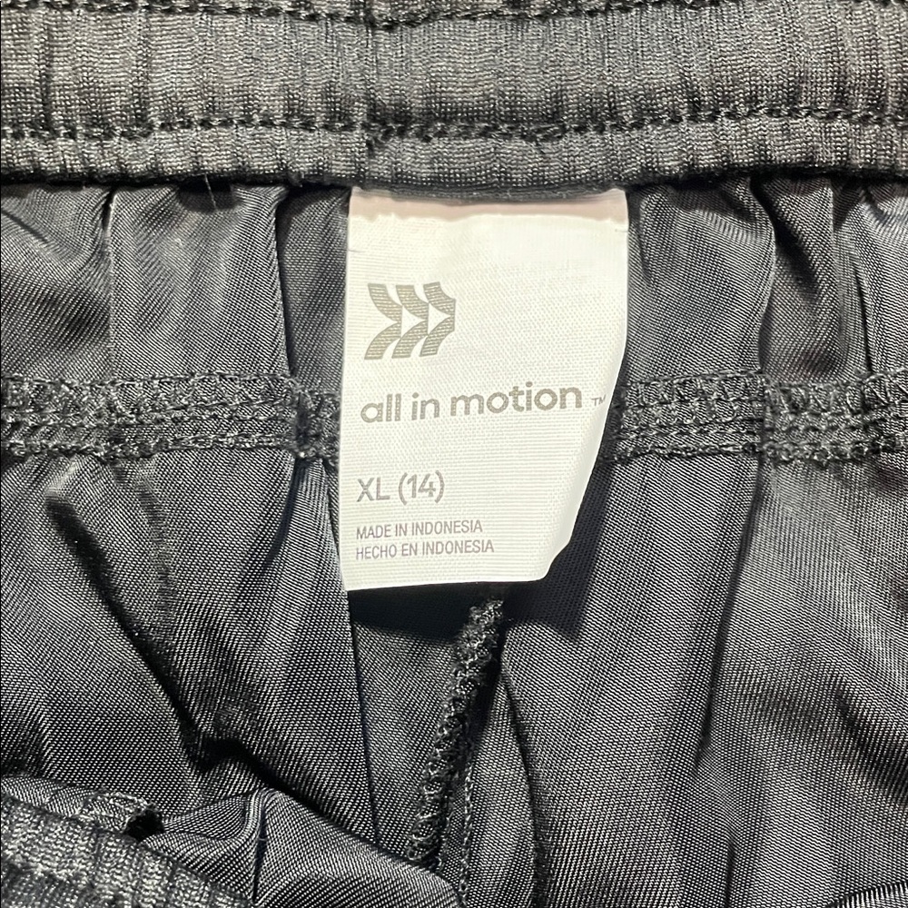 🆕 All in Motion Kids Black Mid Rise Wide Leg Satin Soft Pants Sz XL (14) | NWT - Picture 3 of 5